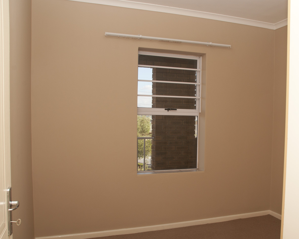 To Let 2 Bedroom Property for Rent in Protea Heights Western Cape